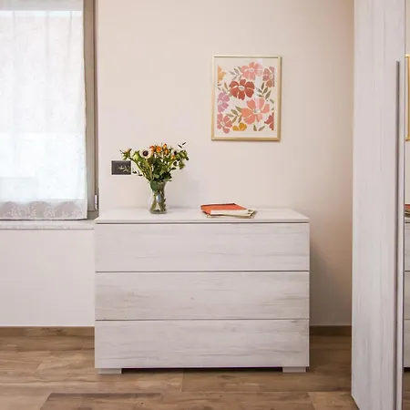 Appartement Casa Baratta - Il Gelso, Neive, Terrazza Sulle Langhe *