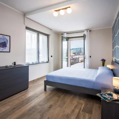 Casa Baratta - Il Gelso, Neive, Terrazza Sulle Langhe Neive