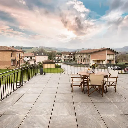 Casa Baratta - Il Gelso, Neive, Terrazza Panoramica Sulle Langhe *