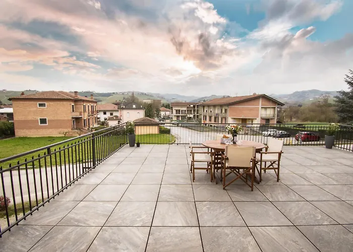 Casa Baratta - Il Gelso, Neive, Terrazza Sulle Langhe *